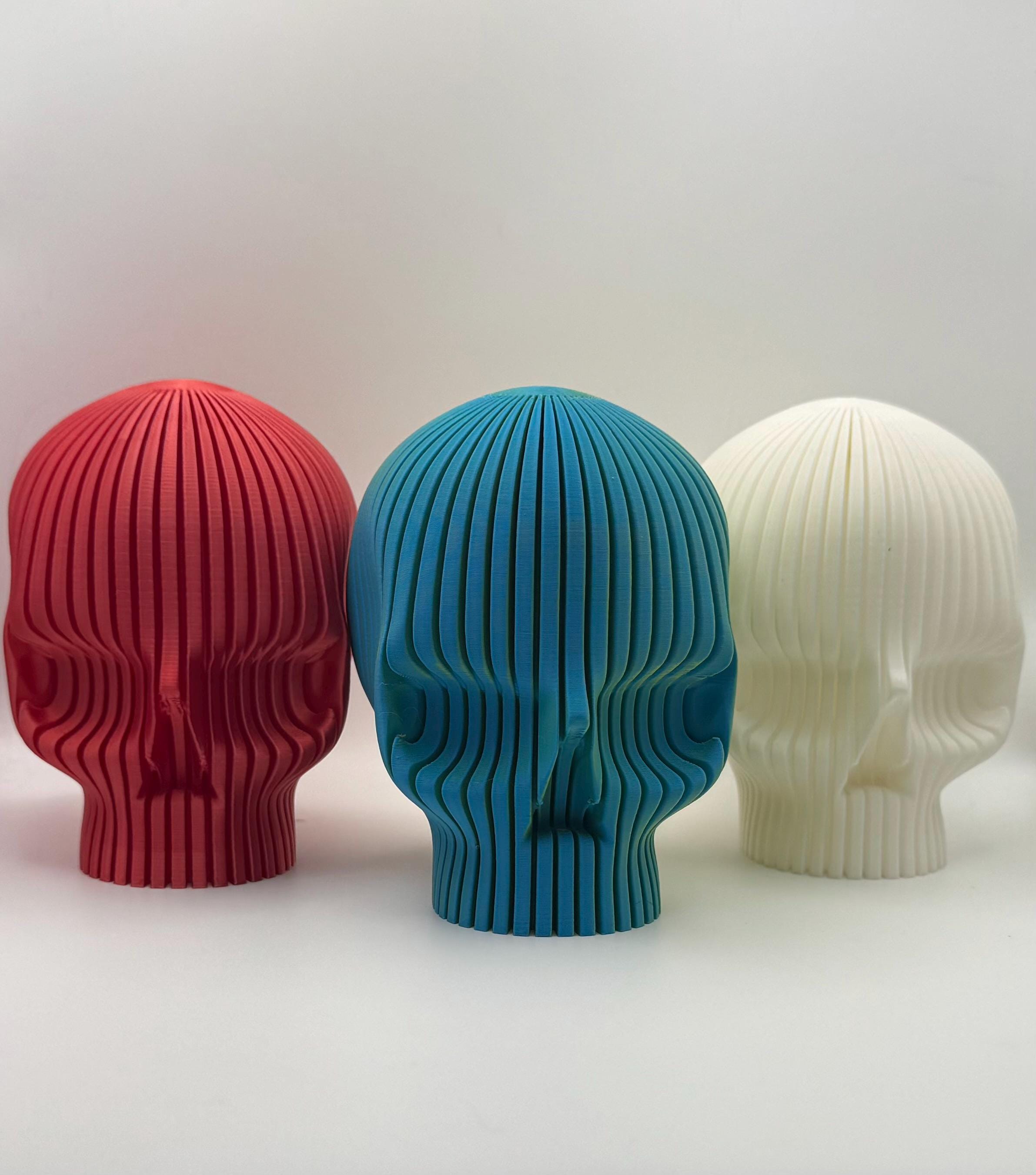 Ribbed Skull Decoration 12cm